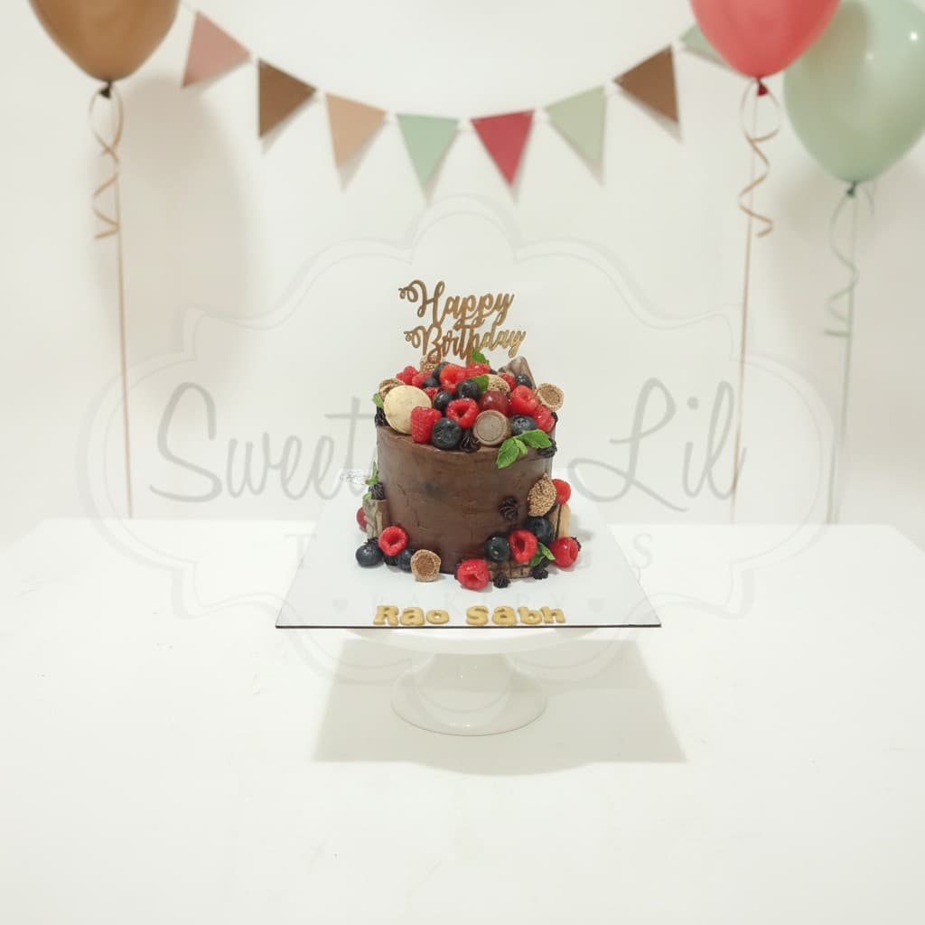 Chocolate Drip Fresh Berry Cake
