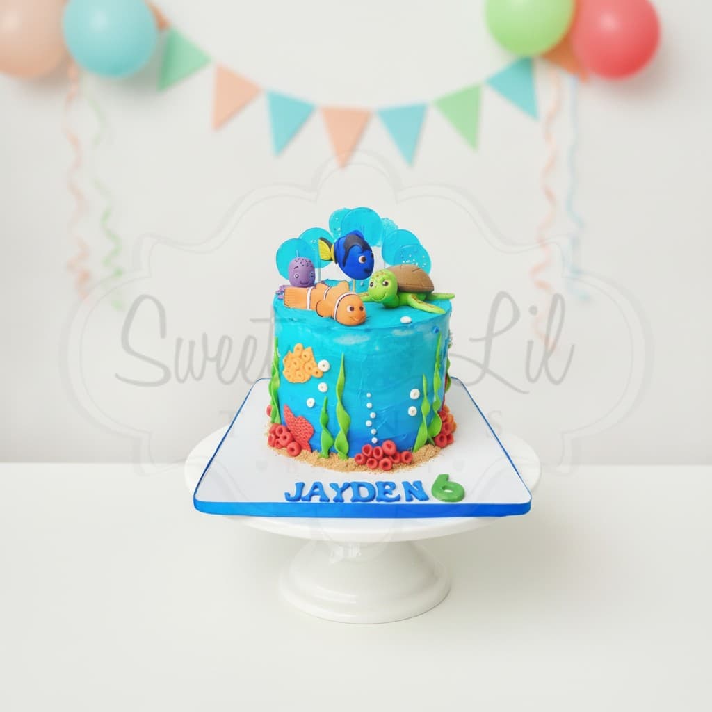 Underwater theme cake