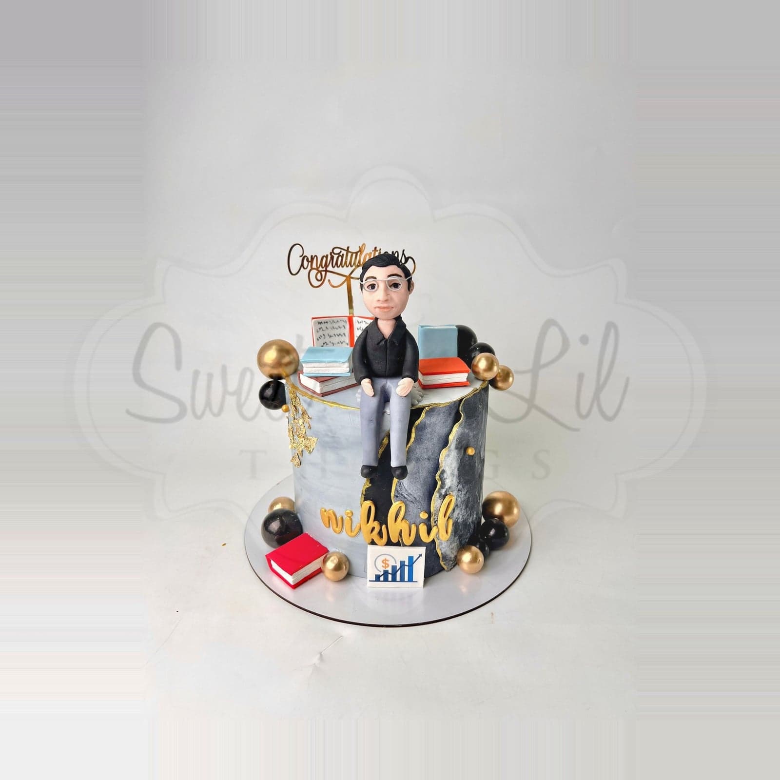 Boss's birthday Cake — Congratulations Graduate photo 2