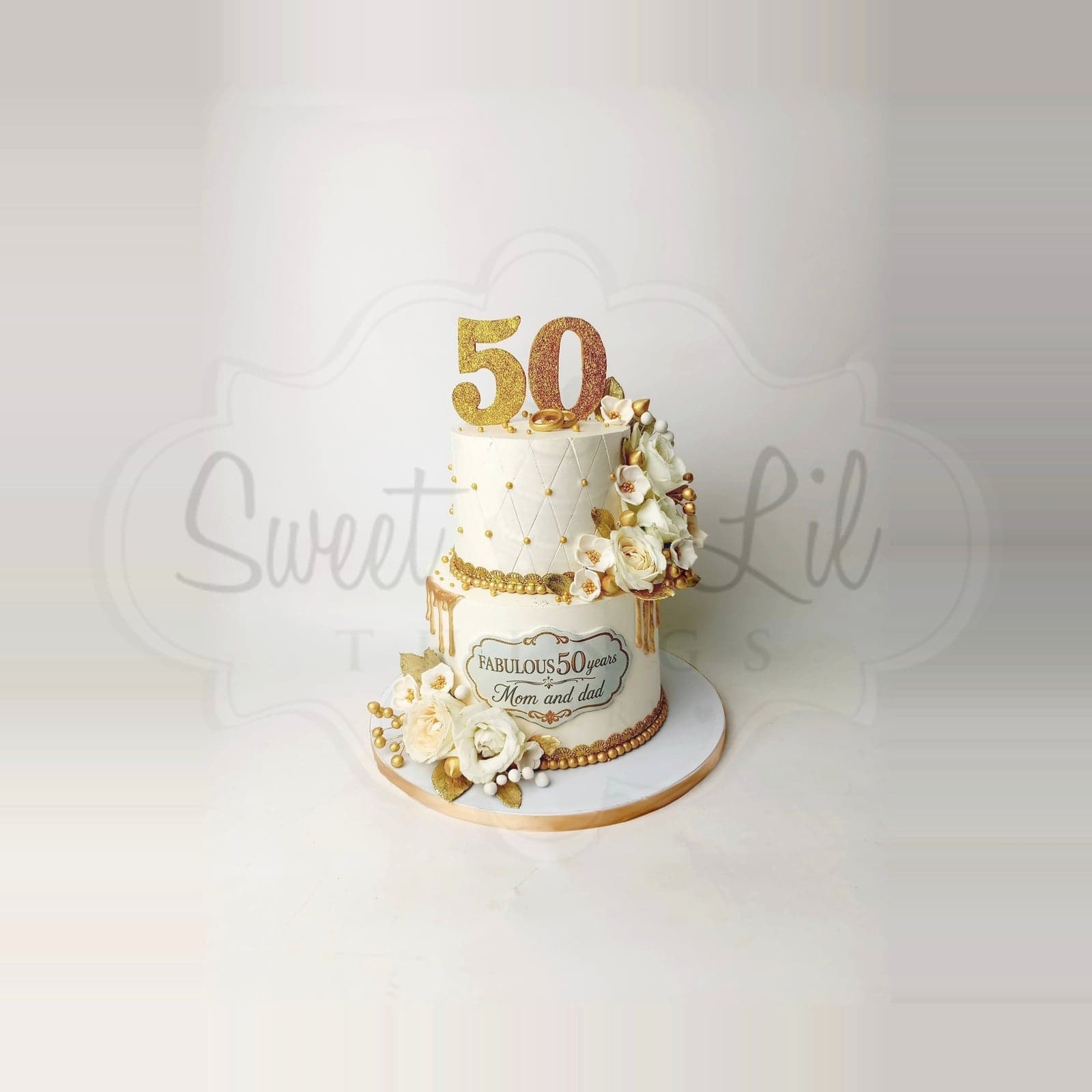 Golden Jubilee Rose Cascade Cake photo 2