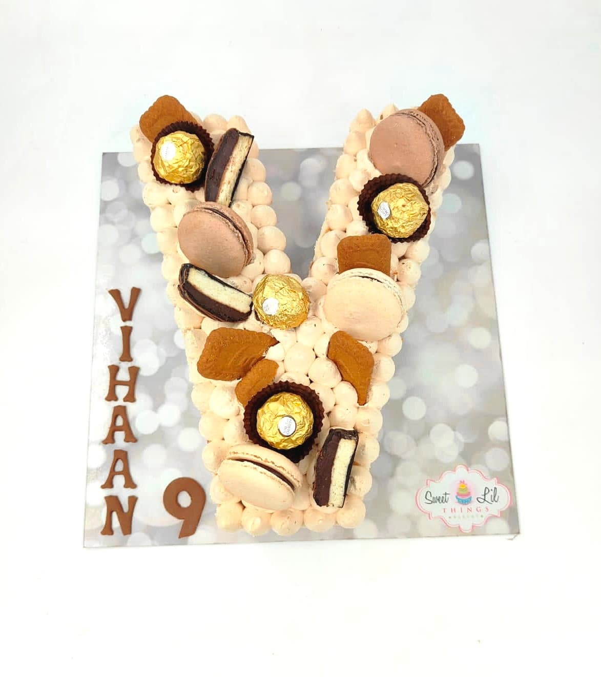 Letter Cakes photo 3