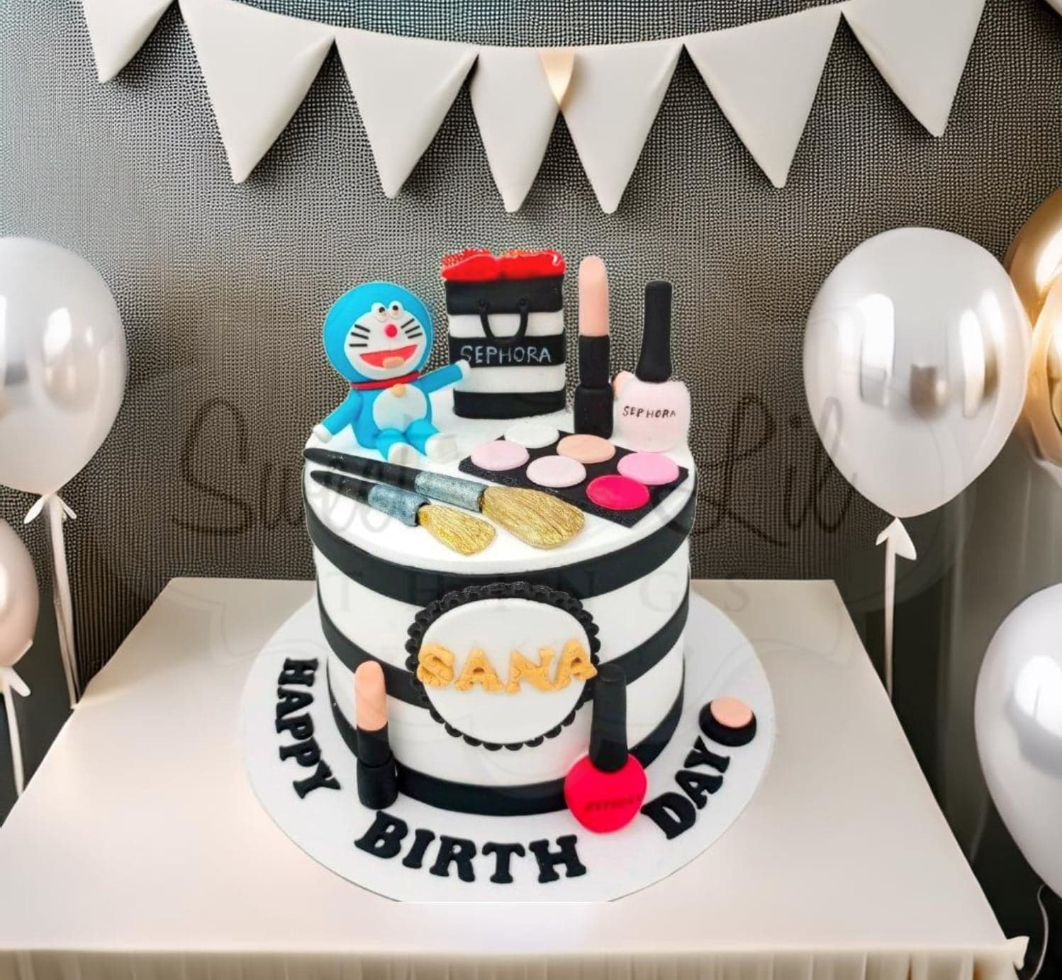 Makeup Lovers Cake