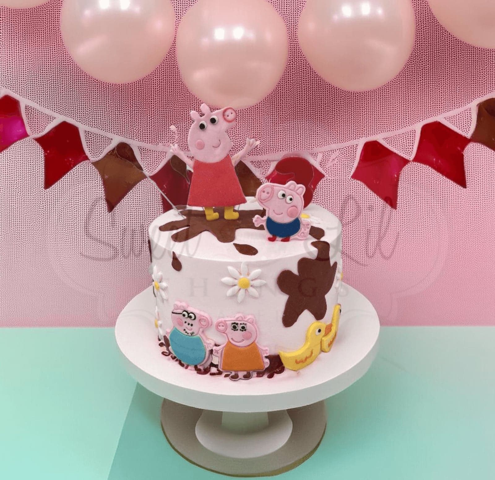 Peppa Pig Birthday Cake