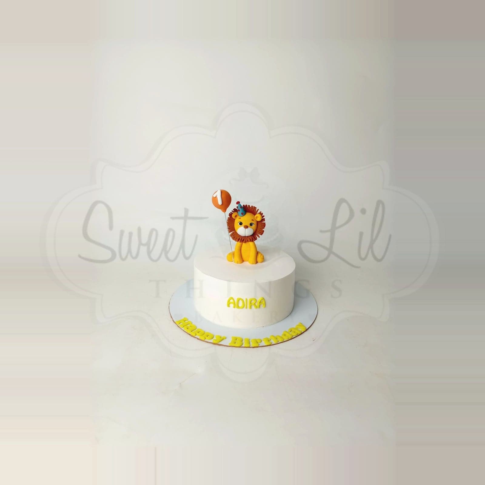 Baby Lion First Birthday Cake photo 2